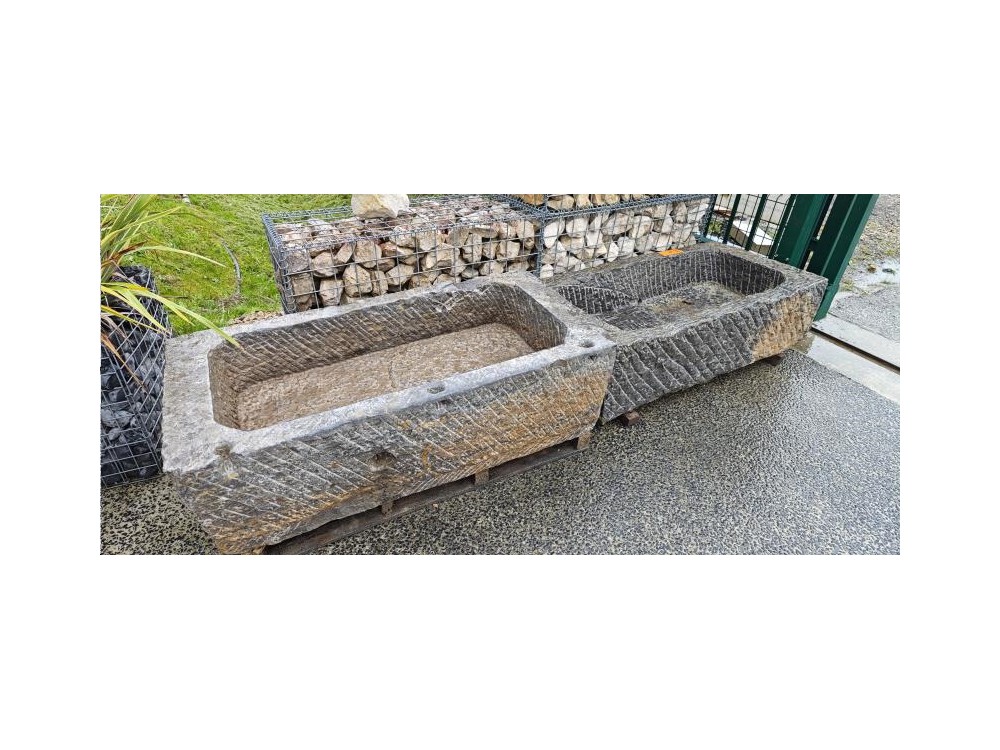 AUGE GRANIT 120x60 ht 40